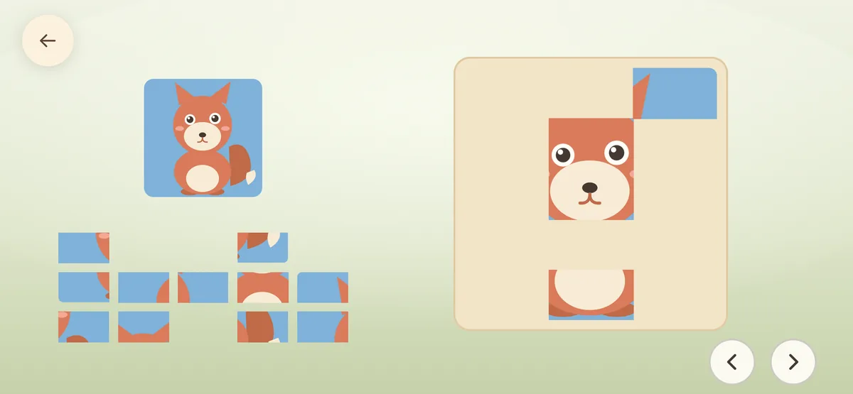 A squirrel picture split into ten tiles laid out below the board